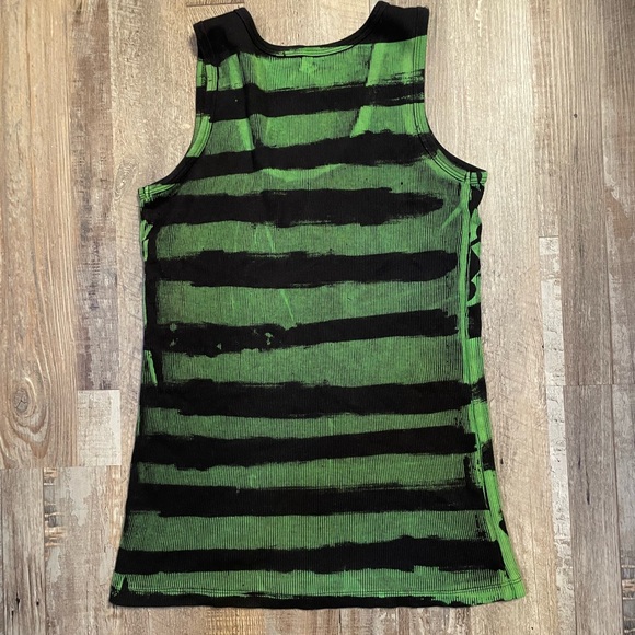 Skill tank top Luxeria green with skulls women's - Picture 3 of 3